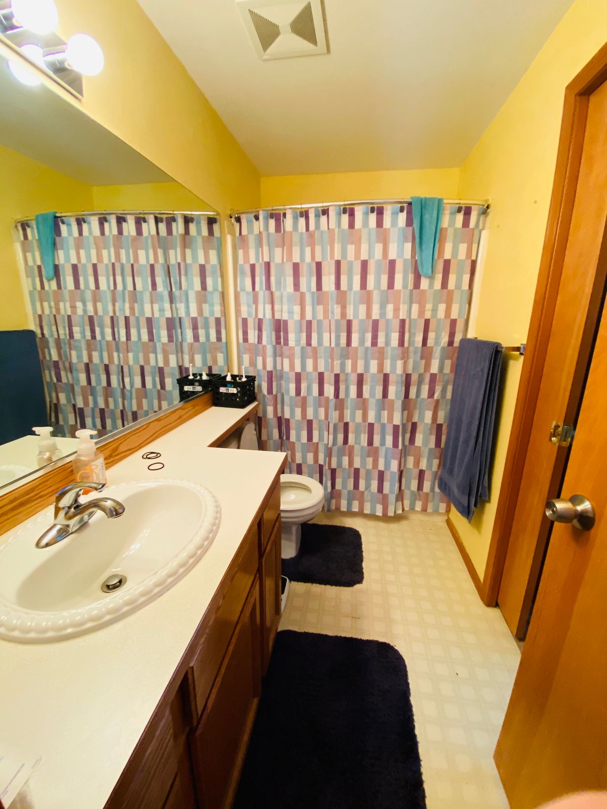 Bathroom remodel before