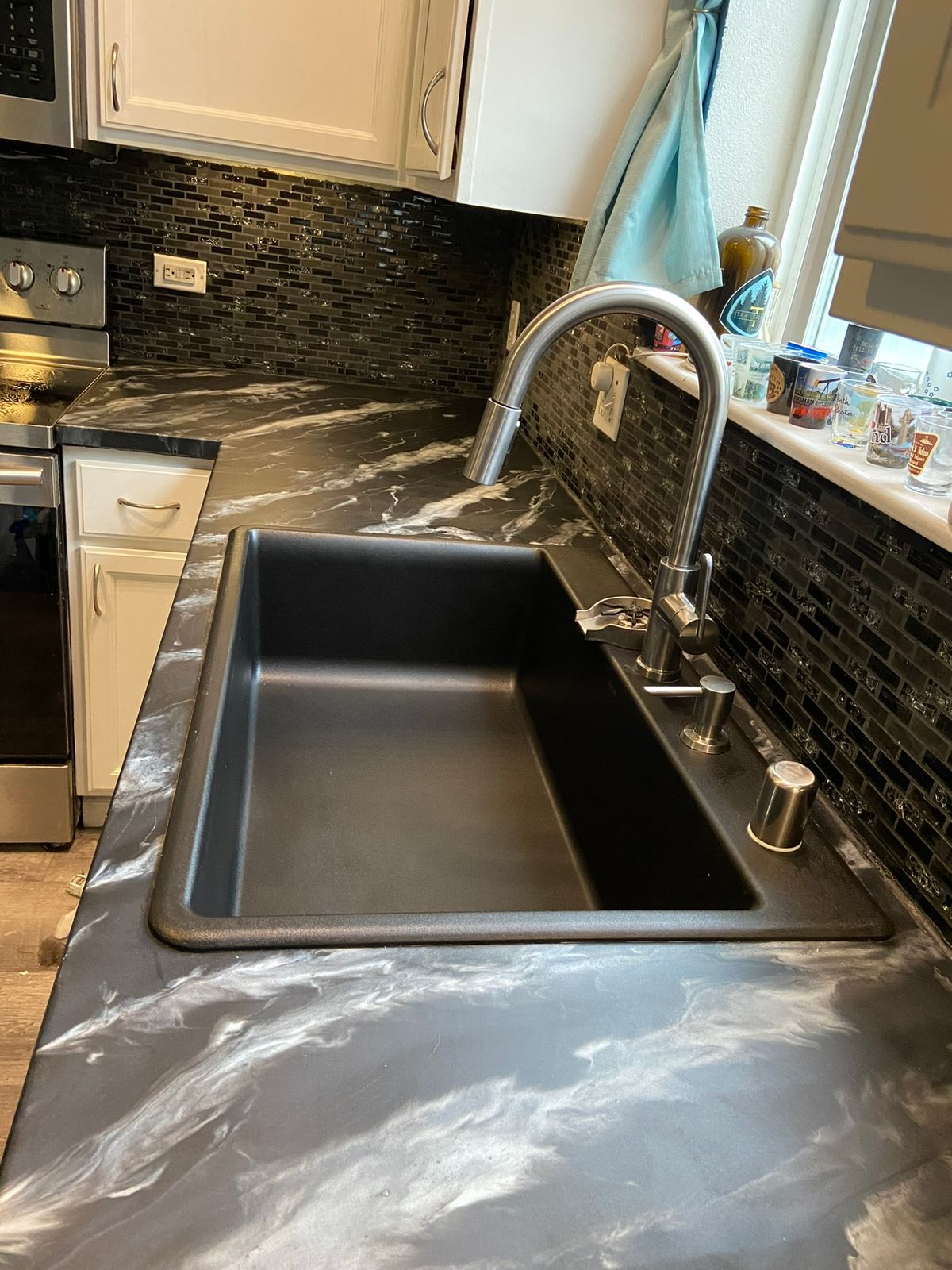 Epoxy countertop side angle