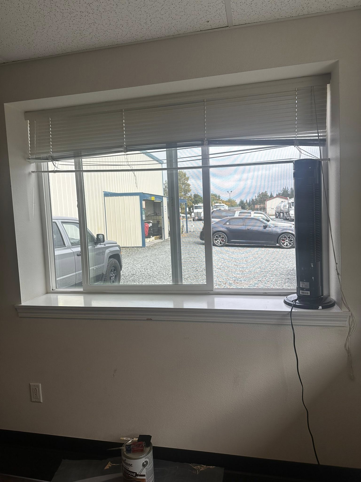 Window sill 1 before